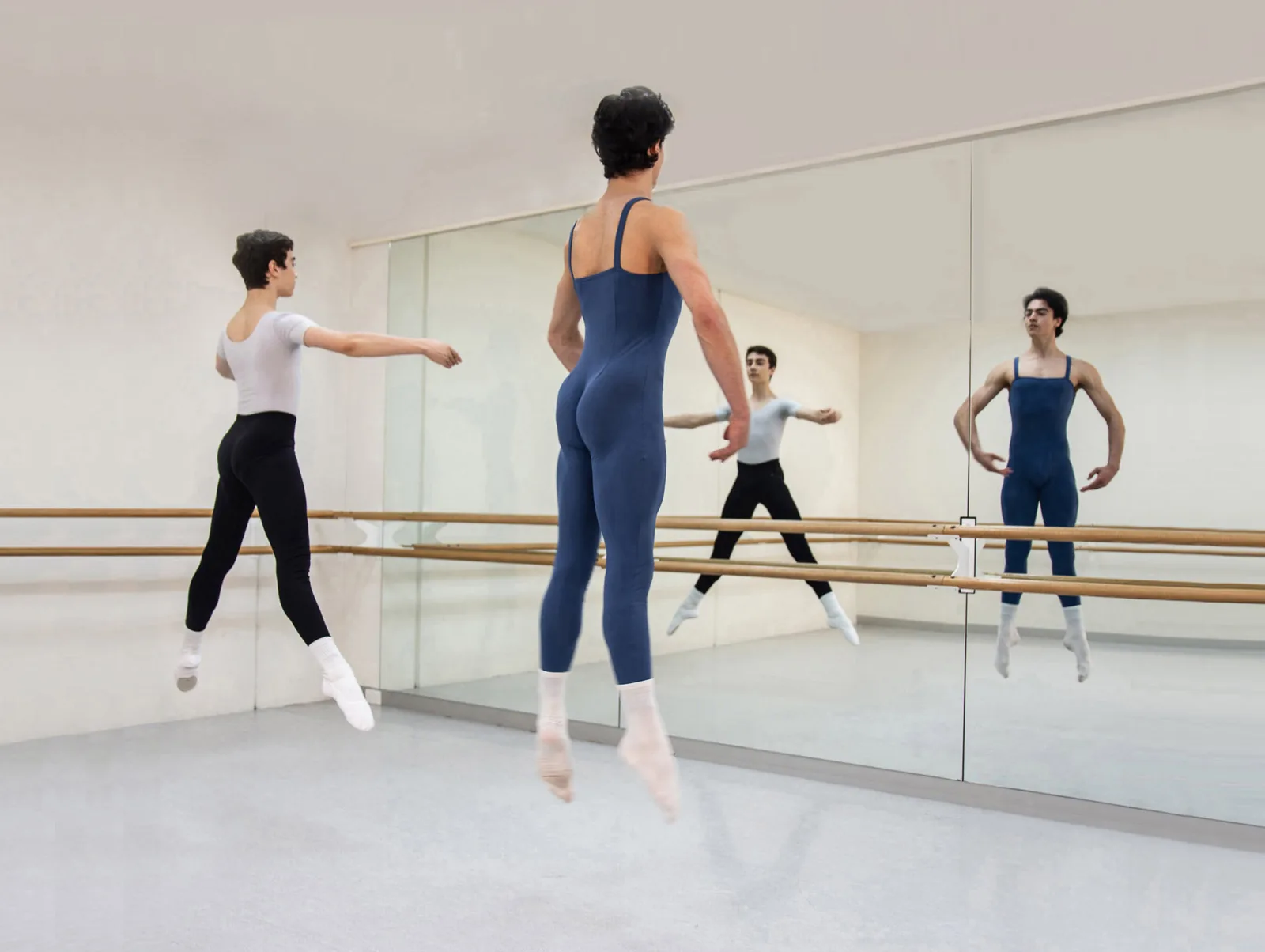 A sprung floor in a conservatoire